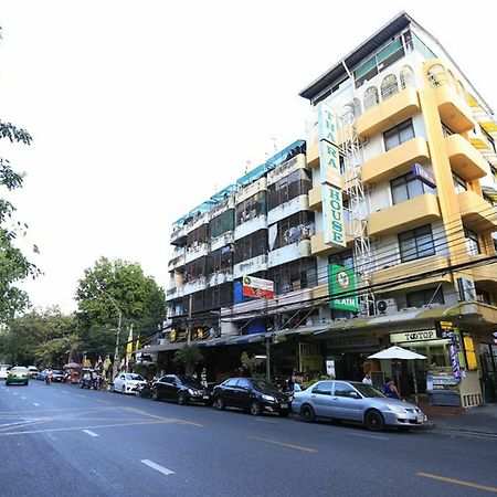 Hotel Thara House Bangkok Exterior foto