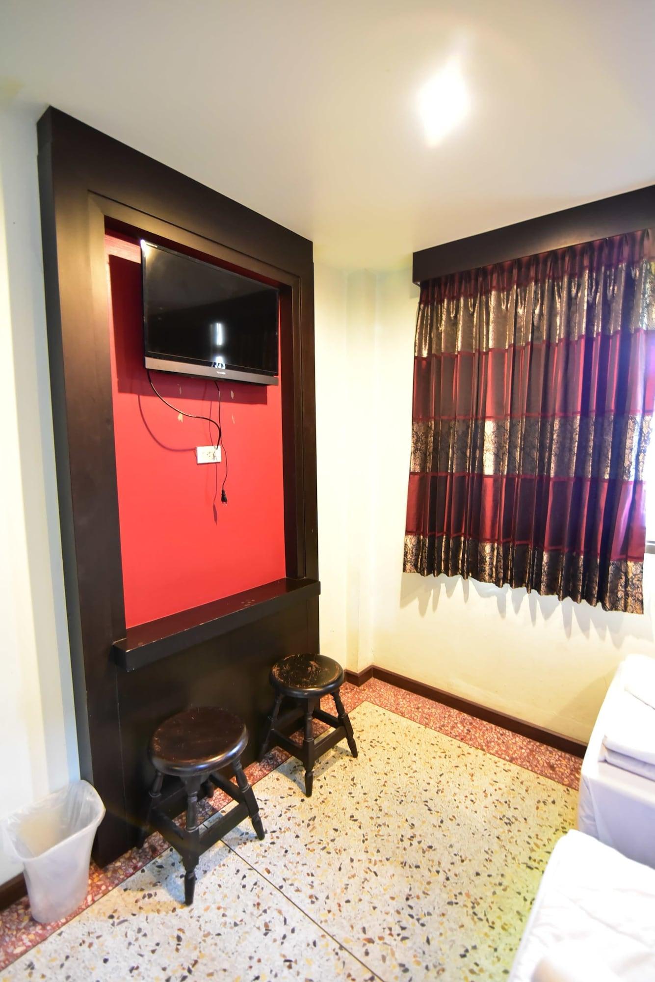 Hotel Thara House Bangkok Exterior foto