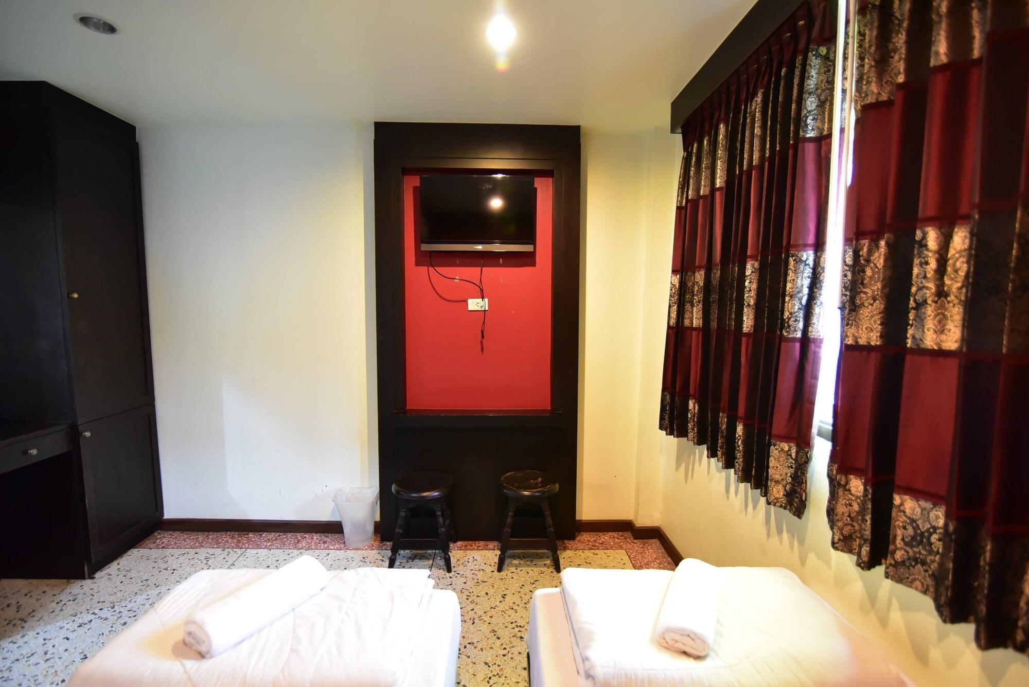 Hotel Thara House Bangkok Exterior foto