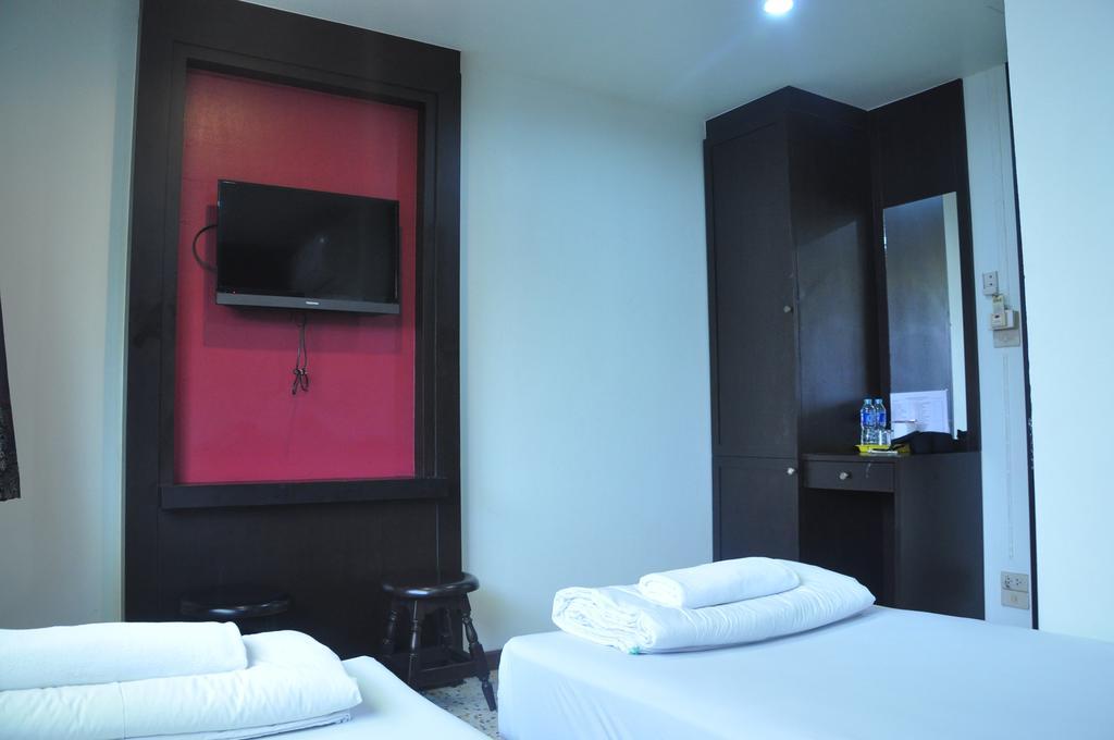 Hotel Thara House Bangkok Zimmer foto